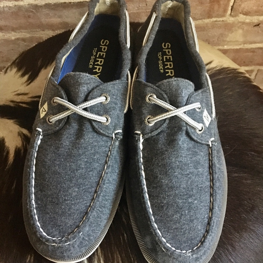 Sperry boat shoes